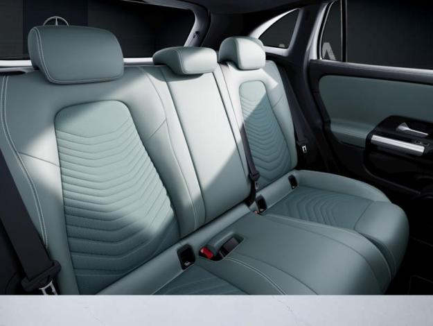 MERCEDES-BENZ GLA 200 d Progressive Line  