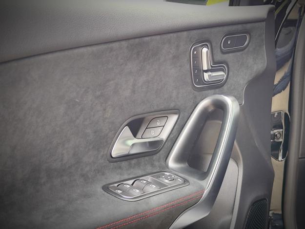 MERCEDES-BENZ Classe A 180 AMG Line  Classe A 180 AMG Line