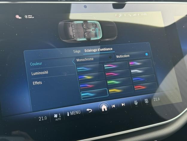 MERCEDES-BENZ E 300 de Berline AMG Line HyperScreen  