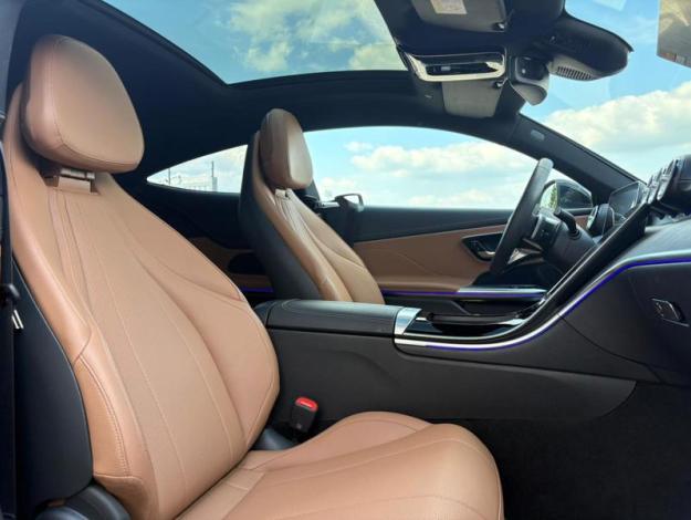 MERCEDES-BENZ CLE 200 Coupé AMG Line Toit Pano  