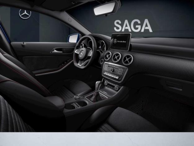 MERCEDES-BENZ A 200 AMG Line  