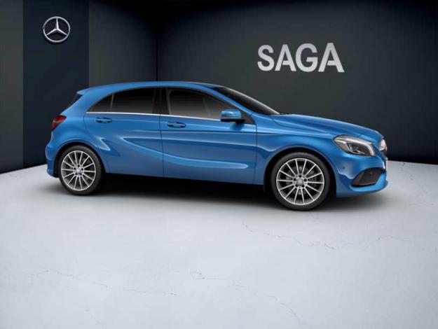 MERCEDES-BENZ A 200 AMG Line  