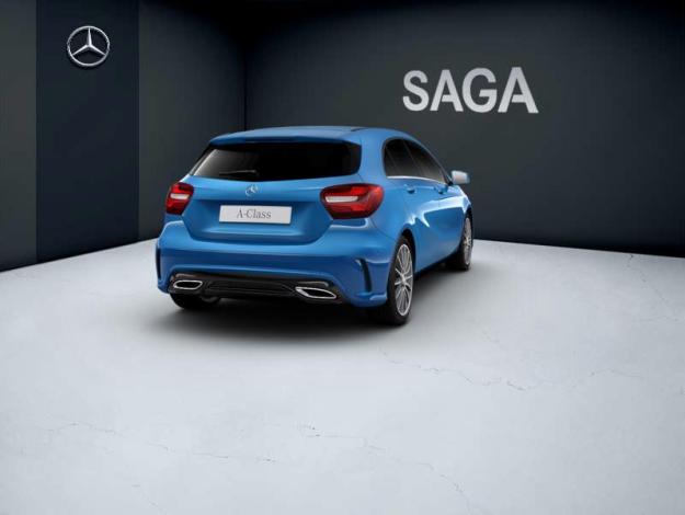 MERCEDES-BENZ A 200 AMG Line  