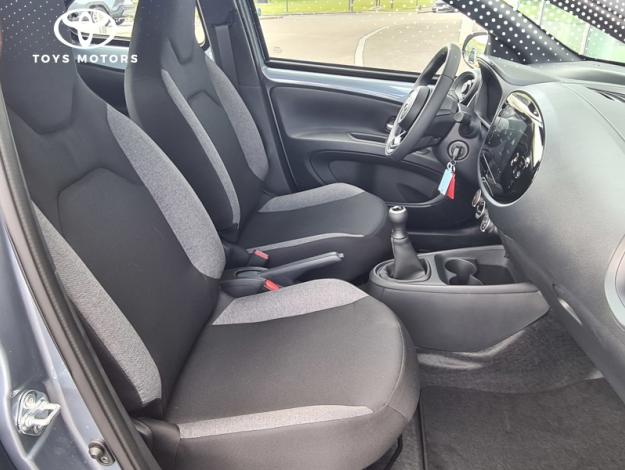 TOYOTA Aygo X 1.0 VVT-i 72 Dynamic  