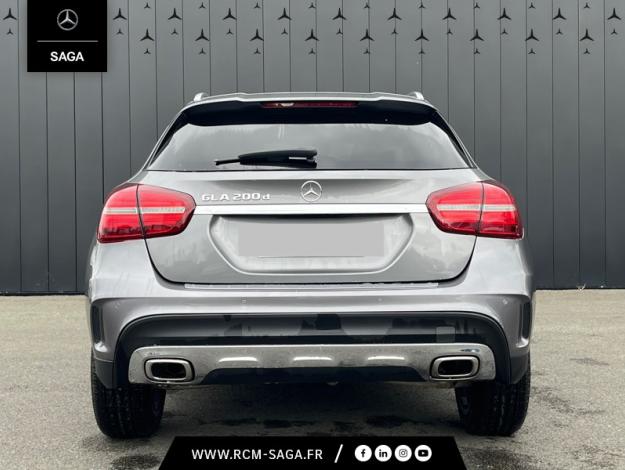 MERCEDES-BENZ GLA 200 d Starlight Edition  GLA 200 d Starlight Edition