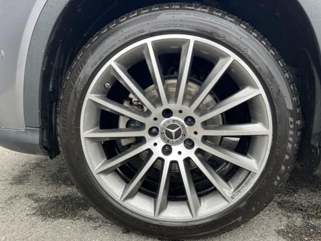 MERCEDES-BENZ GLA 200 d Starlight Edition  GLA 200 d Starlight Edition