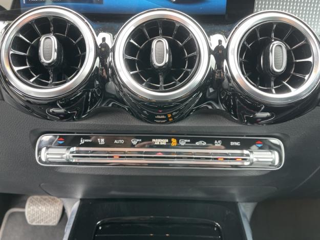MERCEDES-BENZ GLB 200 d Progressive Line Pack Progressive GLB 200 d Progressive Line