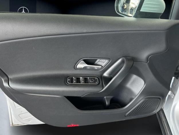 MERCEDES-BENZ A-Klasse A 180 d Business Solution ESSENTIAL