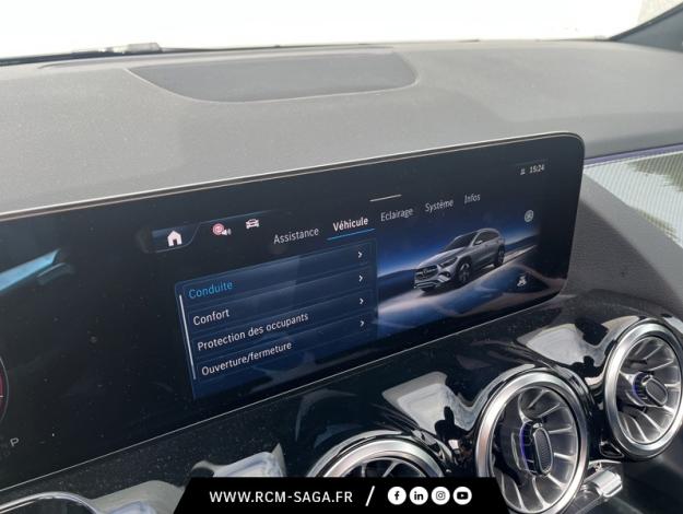 MERCEDES-BENZ GLA 200 d AMG Line  GLA 200 d AMG Line