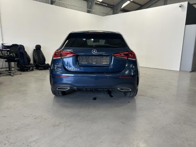 MERCEDES-BENZ Classe A A 250 e  Berline Compacte  