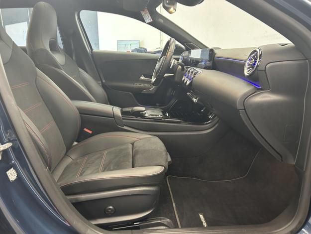 MERCEDES-BENZ Classe A A 250 e  Berline Compacte  