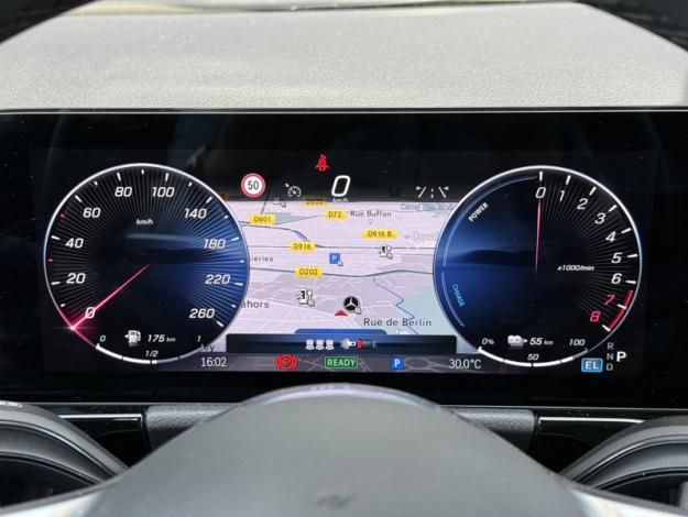 MERCEDES-BENZ GLA 250 e Hybrid EQ Progressive Line  