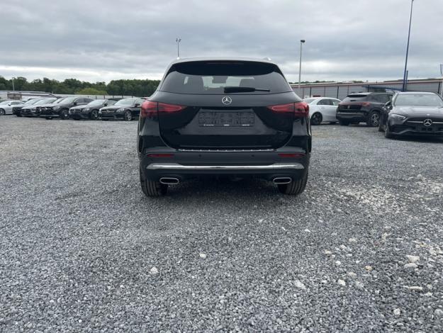 MERCEDES-BENZ GLA 180 d AMG Line 
