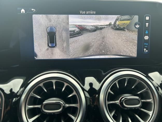 MERCEDES-BENZ GLA 180 d AMG Line 