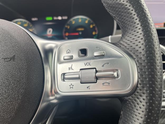 MERCEDES-BENZ GLC SUV GLC 300de 4MATIC SUV AMG Line  