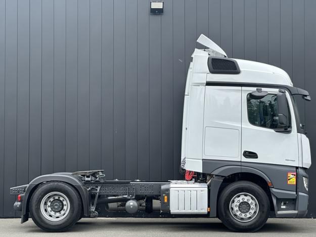 MERCEDES-BENZ Actros F 1848 StreamSpace 2.50M  