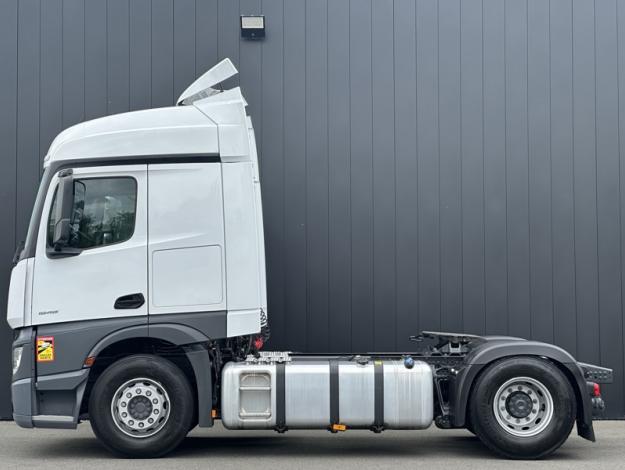 MERCEDES-BENZ Actros F 1848 StreamSpace 2.50M  