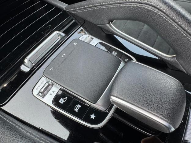 MERCEDES-BENZ GLE 300 d 4MATIC AMG Line  
