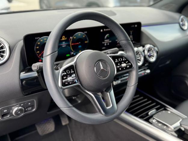 MERCEDES-BENZ EQA 250 Business Line  