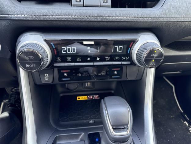 TOYOTA RAV4 Hybride Hybride 2WD 218ch Lounge  RAV4 HYBRID 218CH 2WD LOUNGE PACK SR PREMIUM MY24