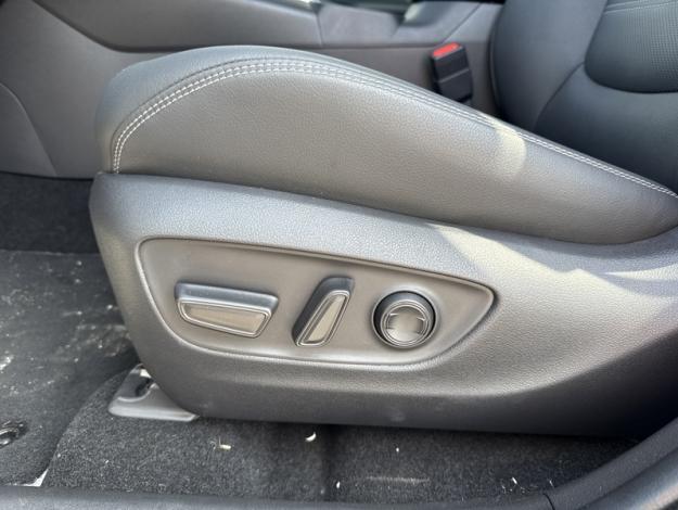 TOYOTA RAV4 Hybride Hybride 2WD 218ch Lounge  RAV4 HYBRID 218CH 2WD LOUNGE PACK SR PREMIUM MY24