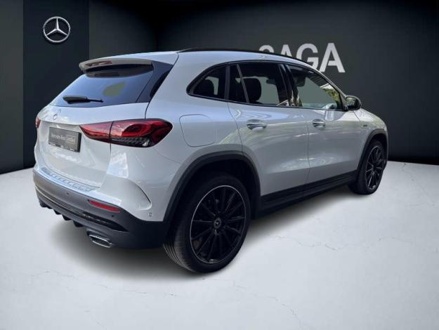 MERCEDES-BENZ GLA 250 e AMG Pack Night Toit Pano  