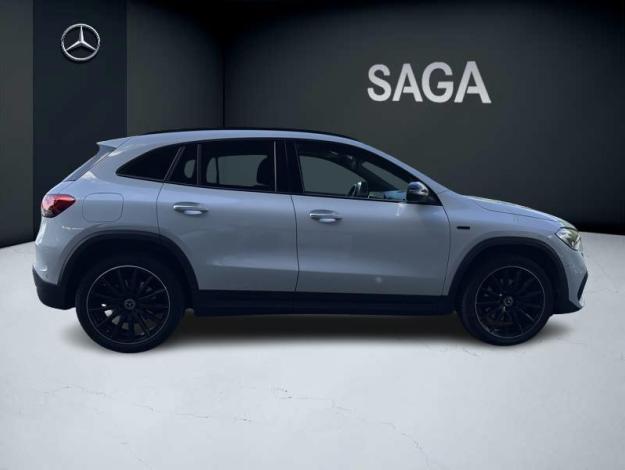 MERCEDES-BENZ GLA 250 e AMG Pack Night Toit Pano  