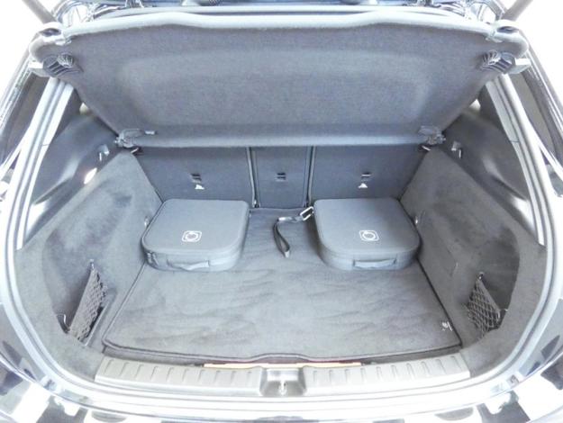 MERCEDES-BENZ GLA 250 e Hybrid EQ Progressive Line  