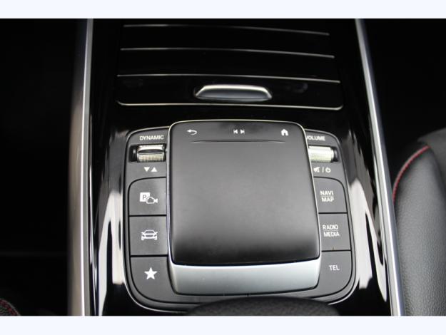MERCEDES-BENZ GLA 250 e AMG Line AMG Line 