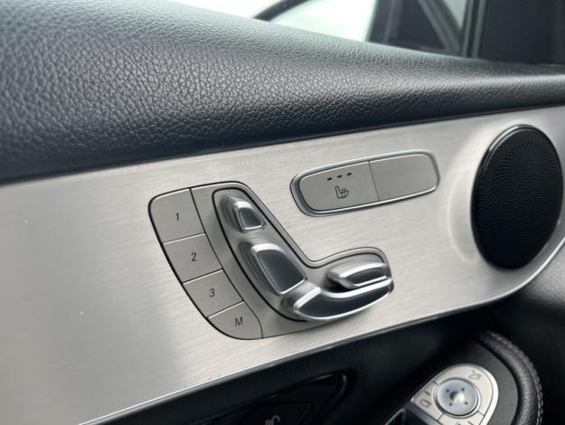 MERCEDES-BENZ GLC Coupé GLC 220 d 4MATIC Coupé AMG Line Launch Edition  