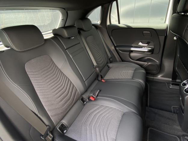 MERCEDES-BENZ EQA 250+  EQA 250+ Edition