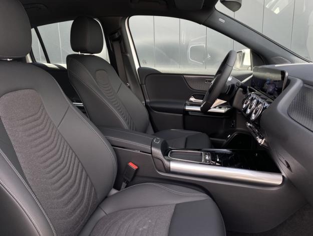 MERCEDES-BENZ EQA 250+  EQA 250+ Edition