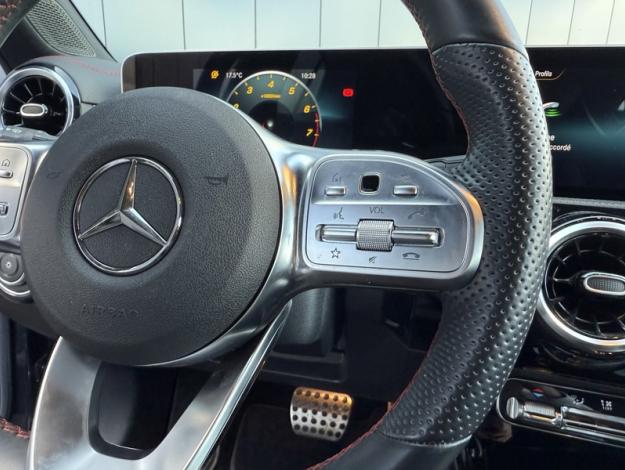 MERCEDES-BENZ CLA Shooting Brake CLA 200 Shooting Brake AMG Line  