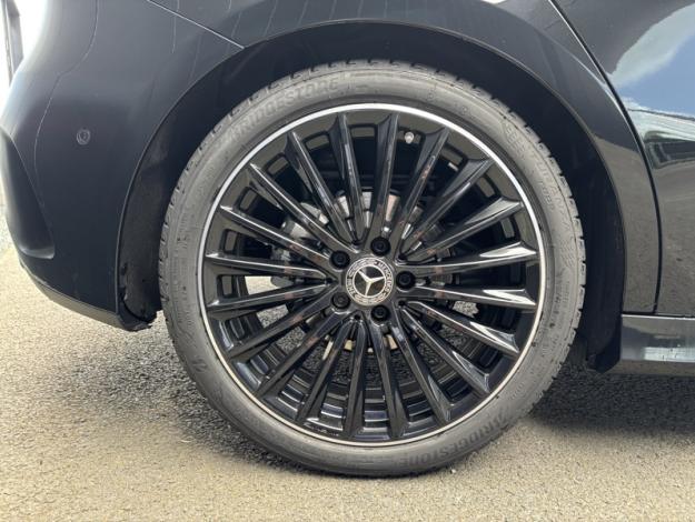 MERCEDES-BENZ Classe A 200 d AMG Line  Classe A 200 d AMG Line