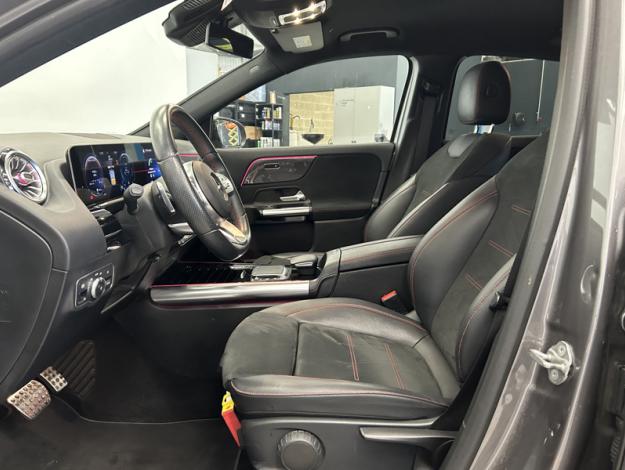 MERCEDES-BENZ GLA 200 d AMG Line 