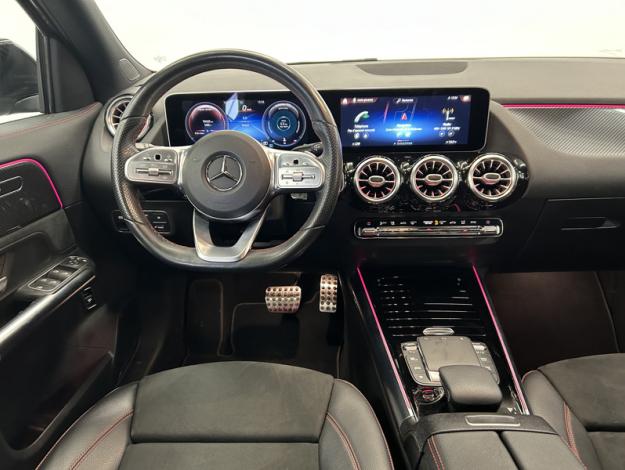 MERCEDES-BENZ GLA 200 d AMG Line 