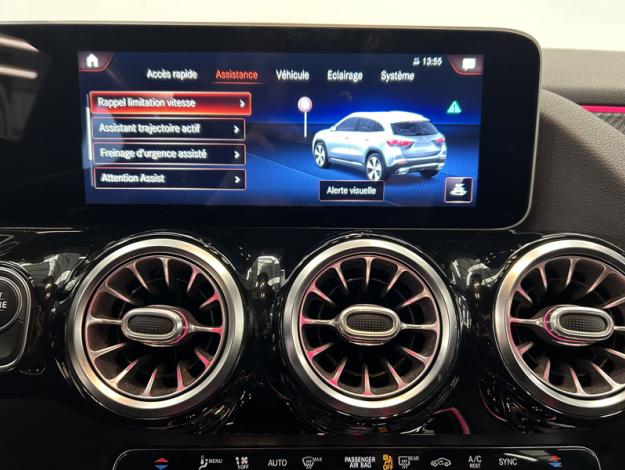MERCEDES-BENZ GLA 200 d AMG Line 