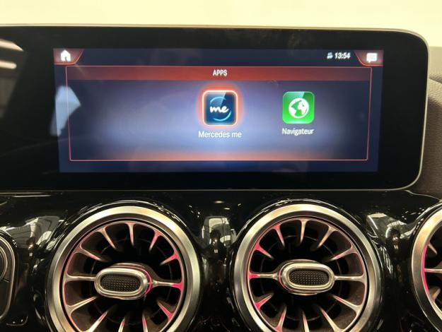 MERCEDES-BENZ GLA 200 d AMG Line 