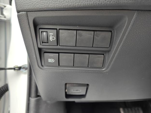 TOYOTA Yaris Hybride 116h Design  