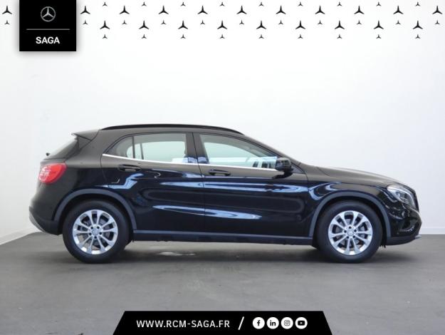 MERCEDES-BENZ GLA 200 d 4MATIC Intuition  GLA 200 d Intuition