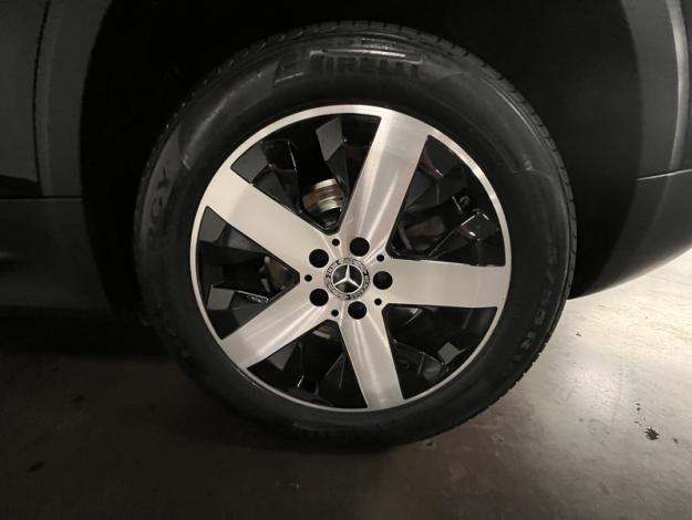 MERCEDES-BENZ GLB 200 d Business Line  
