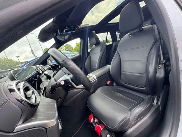 MERCEDES-BENZ C-Klasse C 300 e Break AMG Line