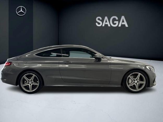 MERCEDES-BENZ C 220 d Coupé AMG Line  
