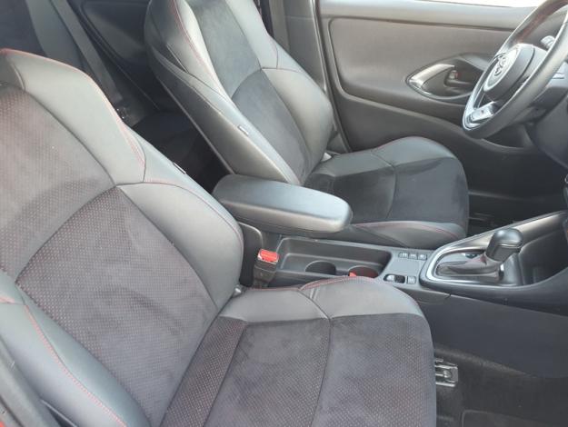 TOYOTA Yaris 116H GR SPORT  