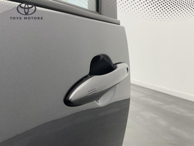 TOYOTA Yaris Hybride Hybride 116h Design  