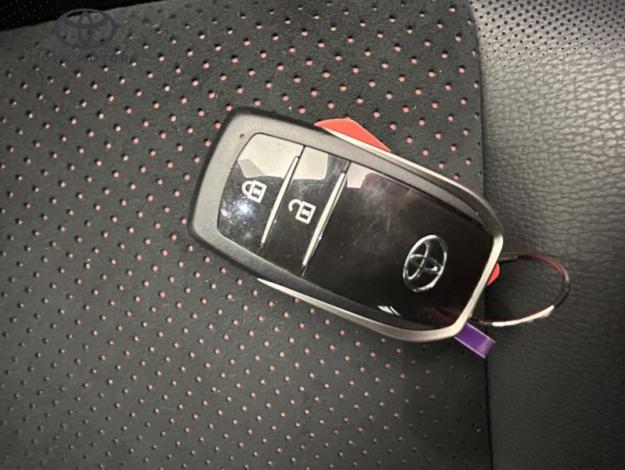 TOYOTA Yaris Hybride Hybride 130h GR SPORT  MC24