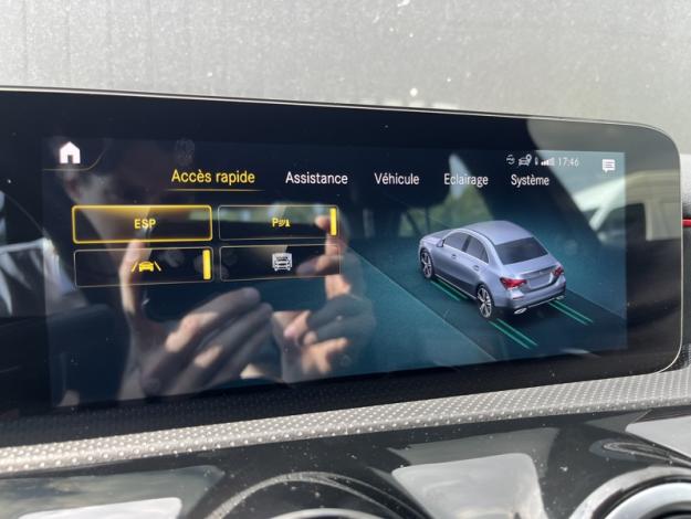 MERCEDES-BENZ Classe A 180 Berline AMG Line  Classe A 180 AMG Line