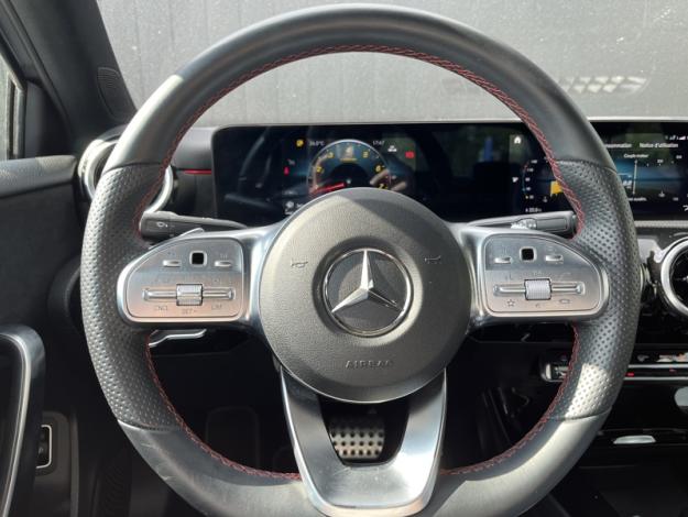 MERCEDES-BENZ Classe A 180 Berline AMG Line  Classe A 180 AMG Line