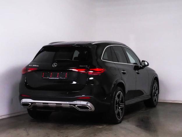 MERCEDES-BENZ GLC-Klasse GLC SUV 300 de 4MATIC Business Line