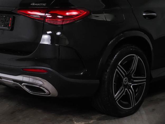 MERCEDES-BENZ GLC-Klasse GLC SUV 300 de 4MATIC Business Line